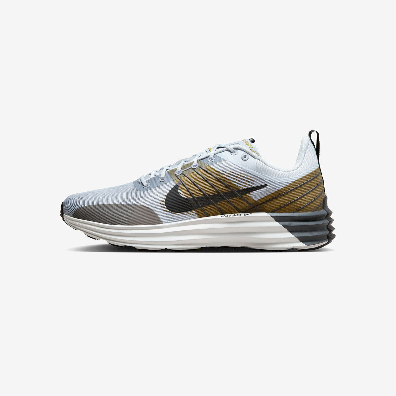 Lunar Roam | DV2440-001