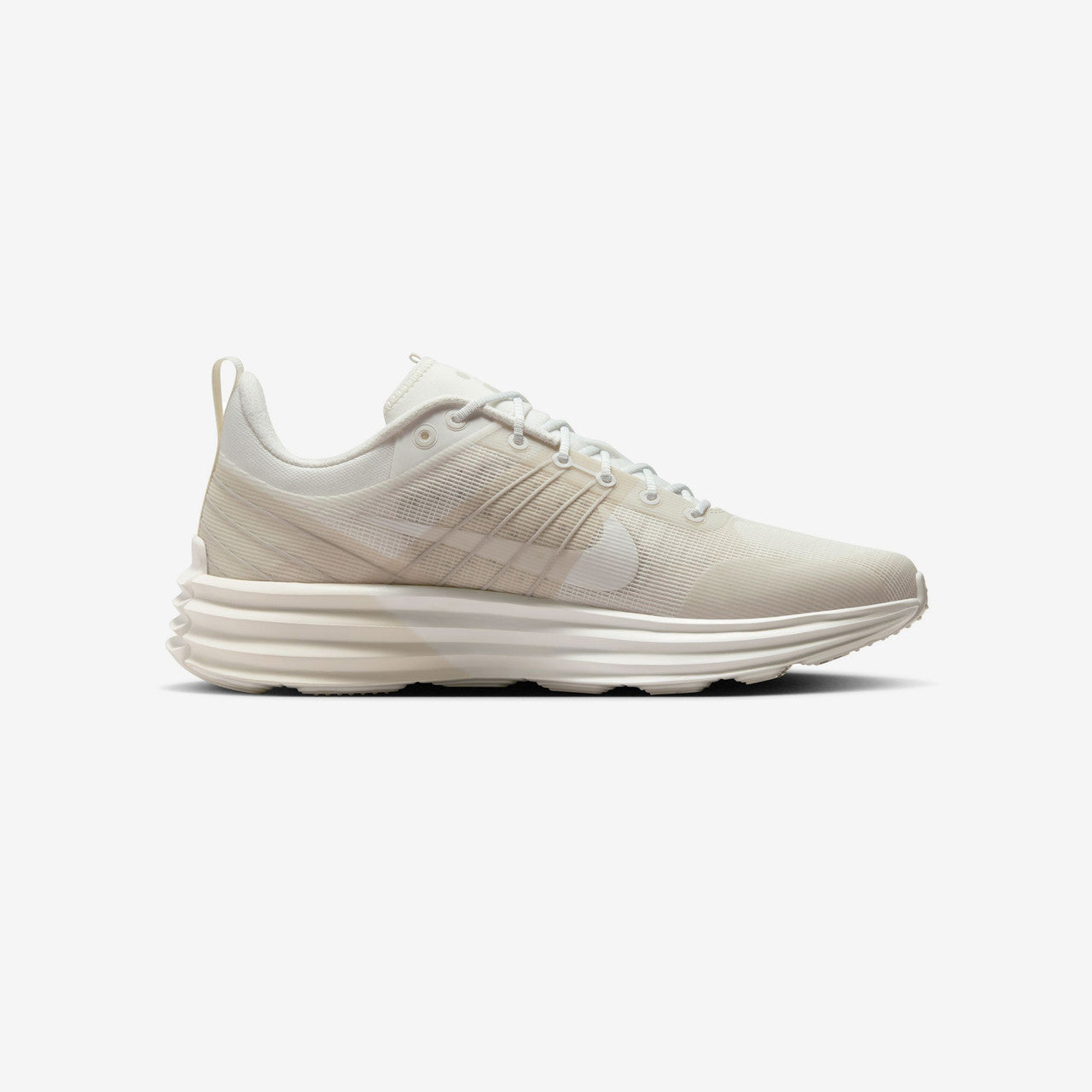 Lunar Roam | DV2440-100
